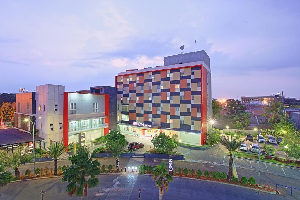 Metland Hotel Bekasi Kültér fotó