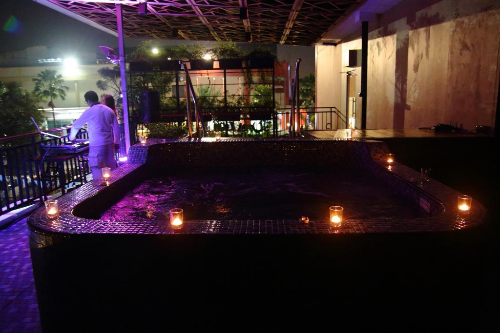 Metland Hotel Bekasi Kültér fotó