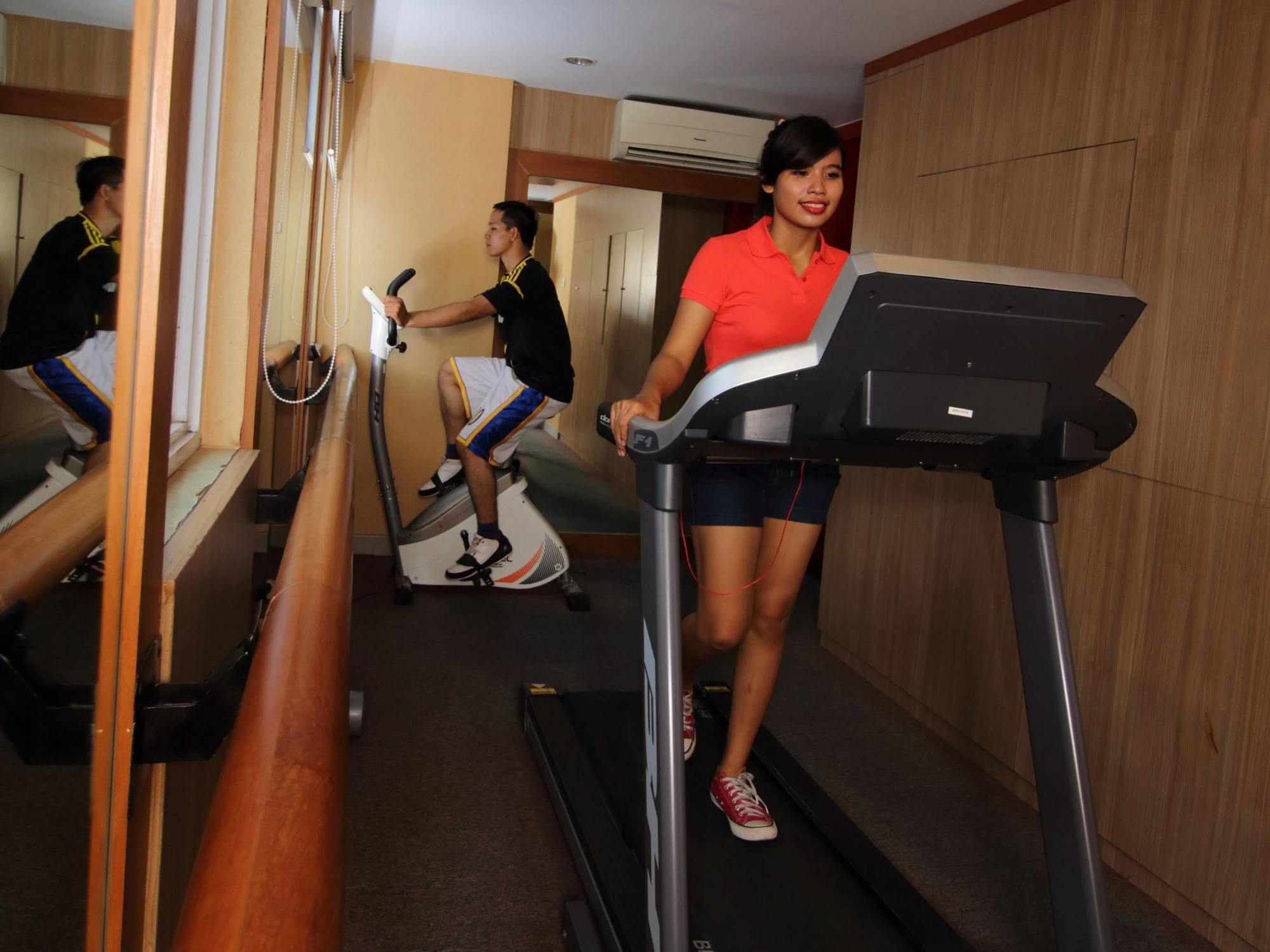 Metland Hotel Bekasi Kültér fotó